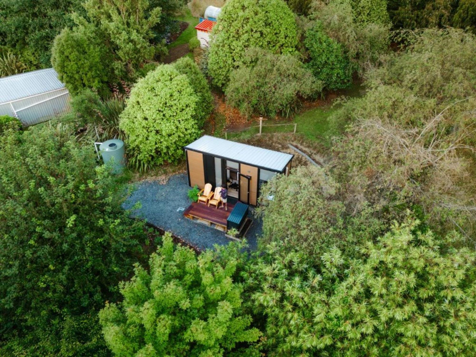 Tranquility Tiny House By Tiny Away Villa Owaka Bagian luar foto