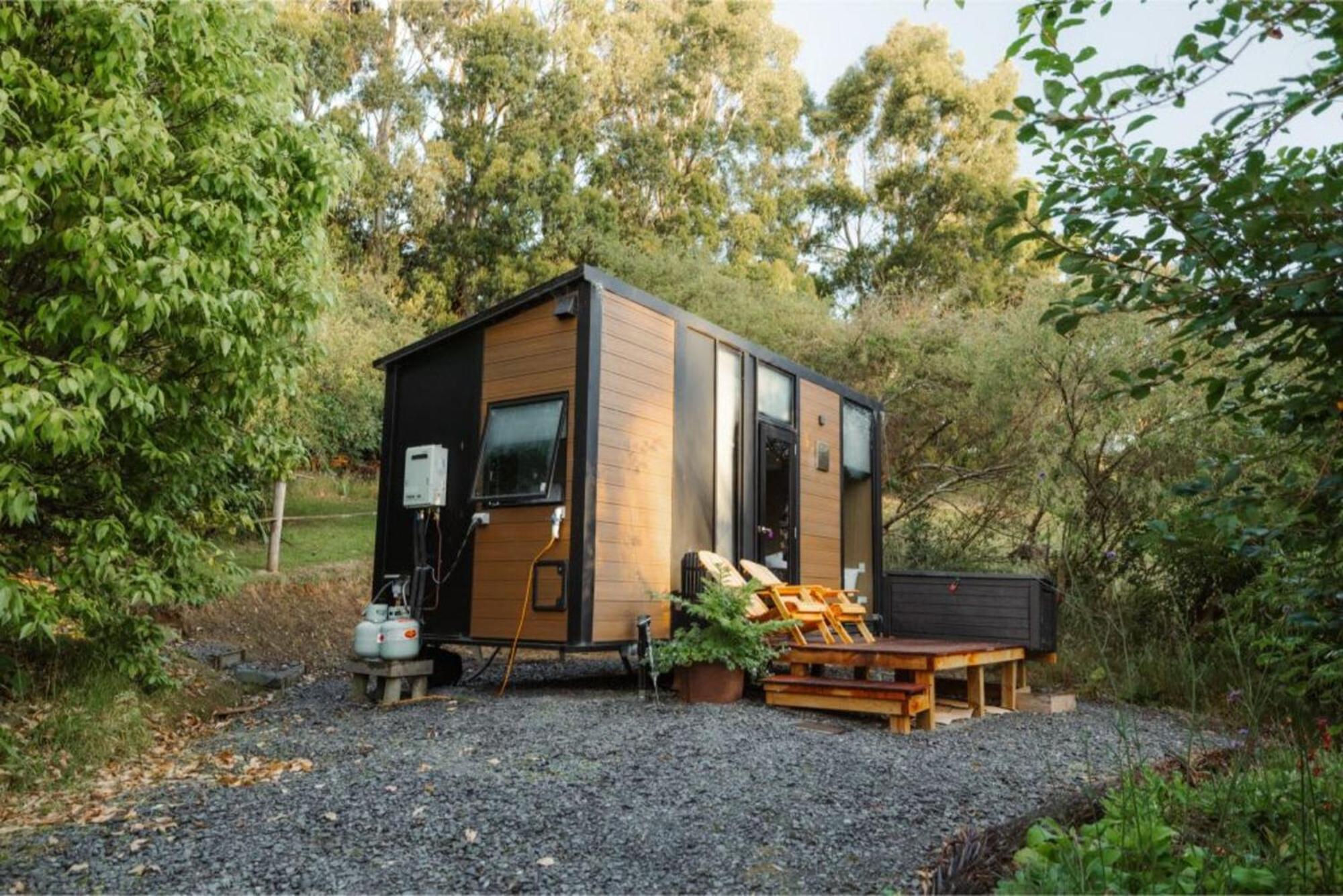 Tranquility Tiny House By Tiny Away Villa Owaka Bagian luar foto