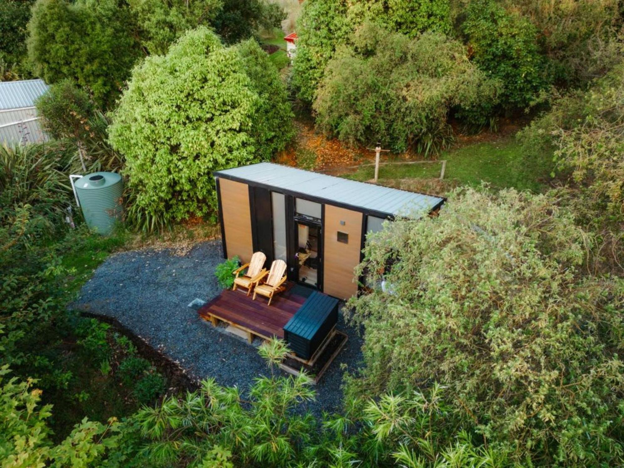 Tranquility Tiny House By Tiny Away Villa Owaka Bagian luar foto